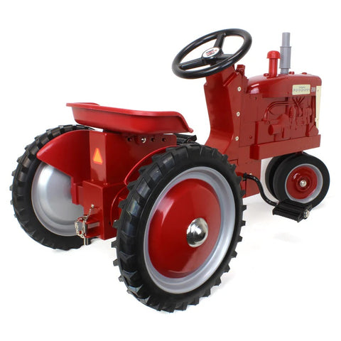 Farmall 230 Narrow Front Pedal Tractor 44340