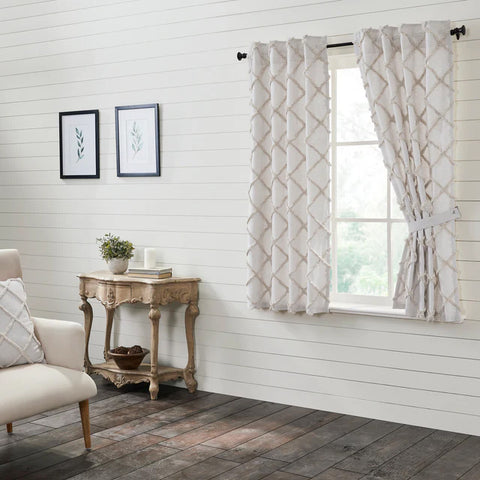 Frayed Lattice Panel 