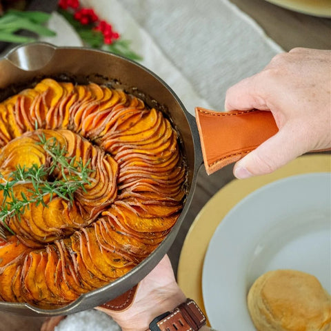 Using a Lancaster Cast Iron leather handle cover on skillet