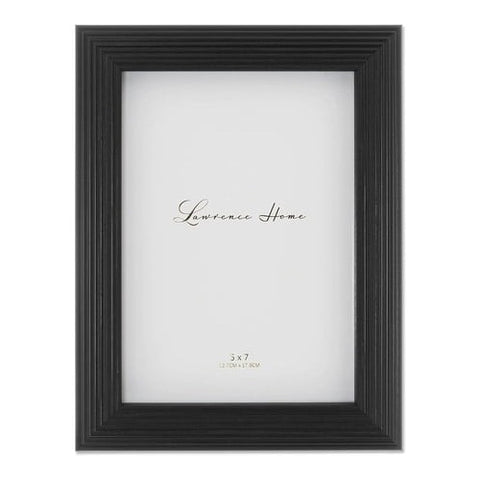 Groove picture frame in black color