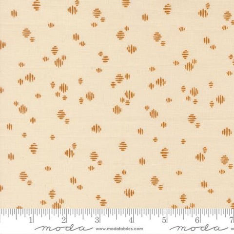 cream, Wellspring Collection Dashed Blenders Cotton Fabric 45676