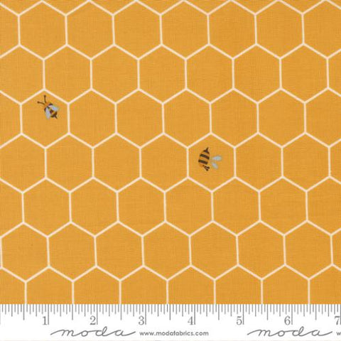 gold, Blossoms and Blooms Collection Bumble Bee Cotton Fabric 39057
